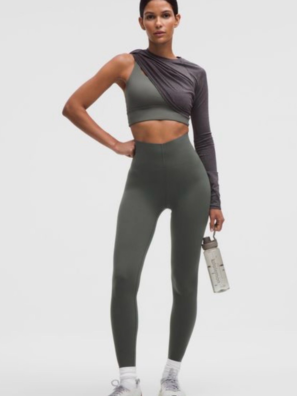 Lululemon glow up SHR 28“ leggings yoga pants Pilates high rise waist 4 new